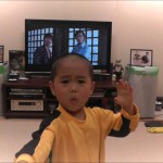 Důkaz reinkarnace? Pětiletý chlapec jako Bruce Lee!